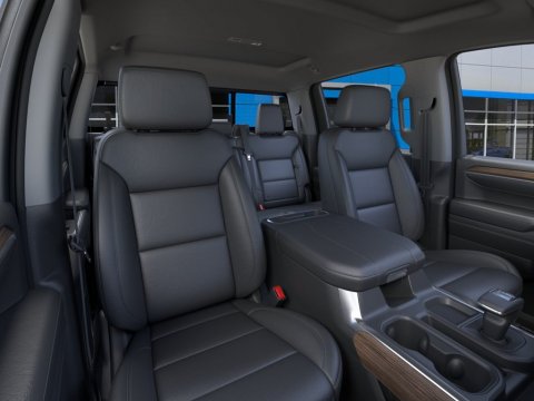 New Summit White 2026 Chevrolet Silverado 1500 LT Trail Boss 4WD - photo 16 - Stock #261418