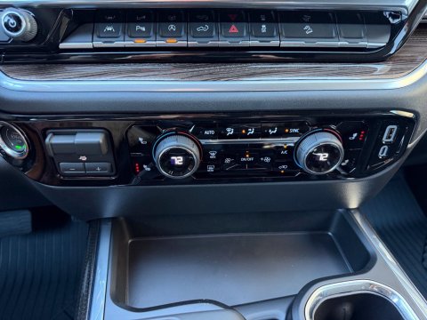 New Summit White 2026 Chevrolet Silverado 1500 LT Trail Boss 4WD - photo 25 - Stock #261418
