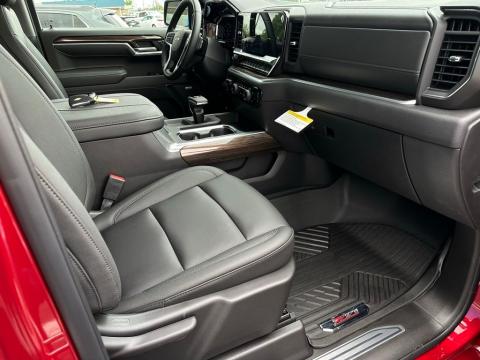 New Radiant Red Tintcoat 2026 Chevrolet Silverado 1500 LT Trail Boss 4WD - photo 15 - Stock #260875