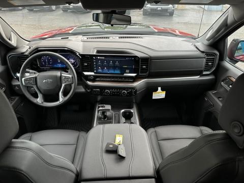 New Radiant Red Tintcoat 2026 Chevrolet Silverado 1500 LT Trail Boss 4WD - photo 19 - Stock #260875
