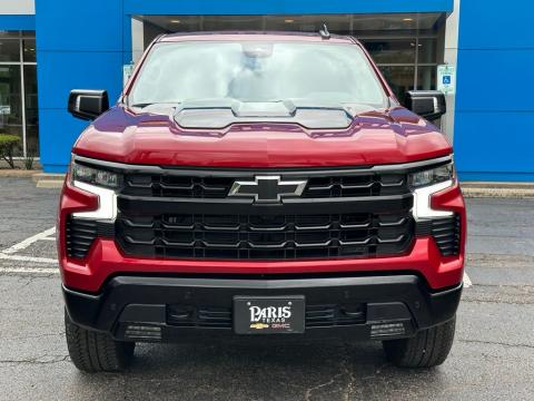 New Radiant Red Tintcoat 2026 Chevrolet Silverado 1500 LT Trail Boss 4WD - photo 2 - Stock #260875