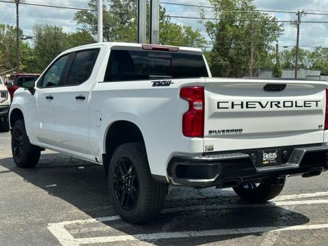 New Summit White 2026 Chevrolet Silverado 1500 LT Trail Boss 4WD - photo 8 - Stock #261068