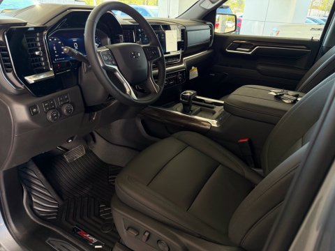 New Sterling Gray Metallic 2026 Chevrolet Silverado 1500 LT Trail Boss 4WD - photo 10 - Stock #261416