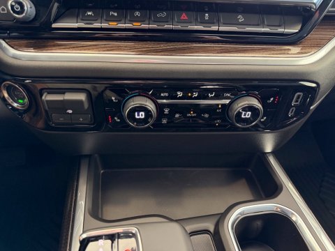 New Sterling Gray Metallic 2026 Chevrolet Silverado 1500 LT Trail Boss 4WD - photo 25 - Stock #261416