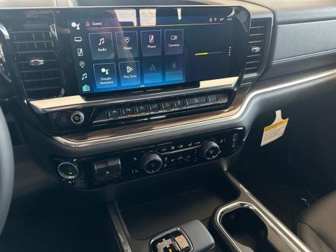 New Radiant Red Tintcoat 2026 Chevrolet Silverado 1500 LT Trail Boss 4WD - photo 22 - Stock #260745