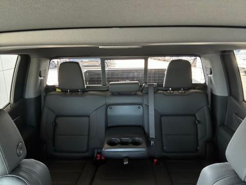 New Radiant Red Tintcoat 2026 Chevrolet Silverado 1500 LT Trail Boss 4WD - photo 24 - Stock #260745