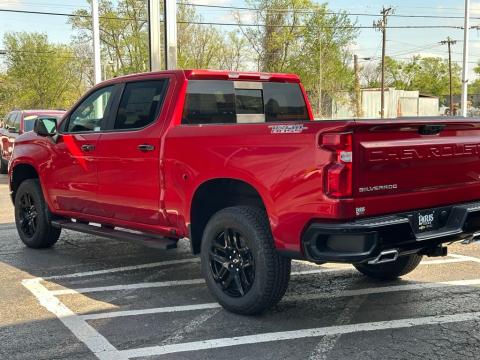 New Radiant Red Tintcoat 2026 Chevrolet Silverado 1500 LT Trail Boss 4WD - photo 8 - Stock #260745