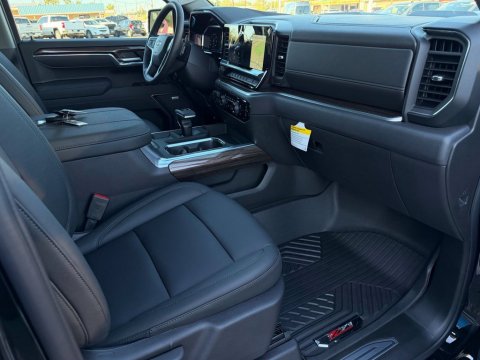 New Black 2026 Chevrolet Silverado 1500 LT Trail Boss 4WD - photo 16 - Stock #261415