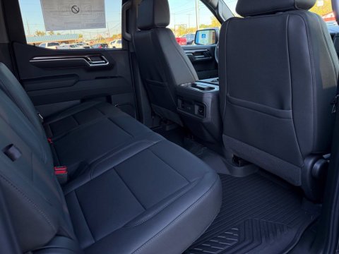 New Black 2026 Chevrolet Silverado 1500 LT Trail Boss 4WD - photo 18 - Stock #261415