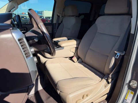Pre-Owned Pepperdust Metallic 2017 Chevrolet Silverado 1500 LT 4WD - photo 13 - Stock #X2591
