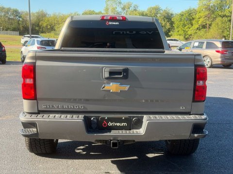 Pre-Owned Pepperdust Metallic 2017 Chevrolet Silverado 1500 LT 4WD - photo 5 - Stock #X2591