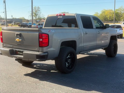 Pre-Owned Pepperdust Metallic 2017 Chevrolet Silverado 1500 LT 4WD - photo 7 - Stock #X2591