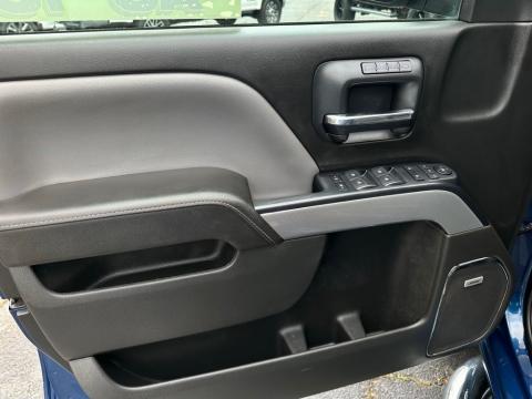 Pre-Owned Deep Ocean Blue Metallic 2015 Chevrolet Silverado 1500 LTZ 4WD - photo 12 - Stock #X2455