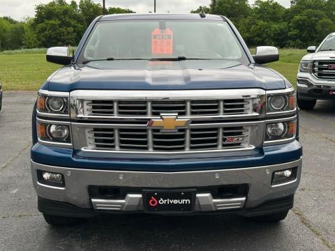 Pre-Owned Deep Ocean Blue Metallic 2015 Chevrolet Silverado 1500 LTZ 4WD - photo 2 - Stock #X2455