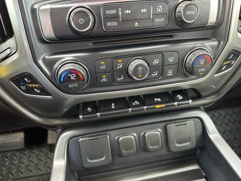 Pre-Owned Deep Ocean Blue Metallic 2015 Chevrolet Silverado 1500 LTZ 4WD - photo 26 - Stock #X2455