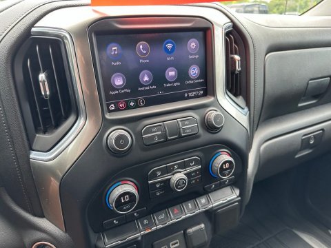 Pre-Owned Silver Ice Metallic 2020 Chevrolet Silverado 1500 LT 4WD - photo 25 - Stock #X2514