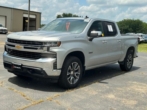 Pre-Owned Silver Ice Metallic 2020 Chevrolet Silverado 1500 LT 4WD - photo 3 - Stock #X2514