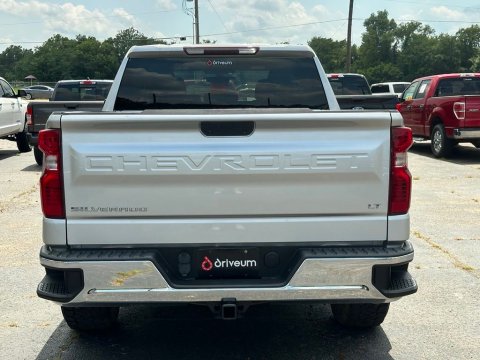 Pre-Owned Silver Ice Metallic 2020 Chevrolet Silverado 1500 LT 4WD - photo 5 - Stock #X2514