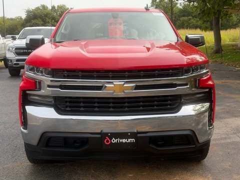 Pre-Owned Red Hot 2020 Chevrolet Silverado 1500 LT 4WD - photo 2 - Stock #X2560