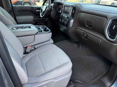 Pre-Owned Satin Steel Metallic 2022 Chevrolet Silverado 1500 LTD LT 4WD - photo 16 - Stock #261089A