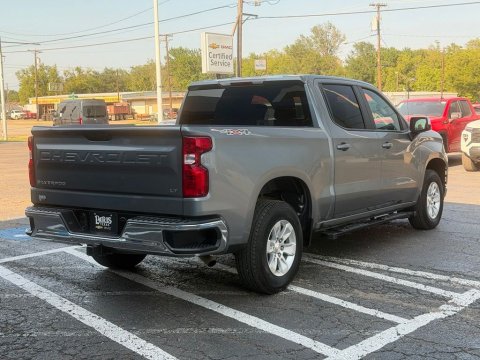 Pre-Owned Satin Steel Metallic 2022 Chevrolet Silverado 1500 LTD LT 4WD - photo 7 - Stock #261089A