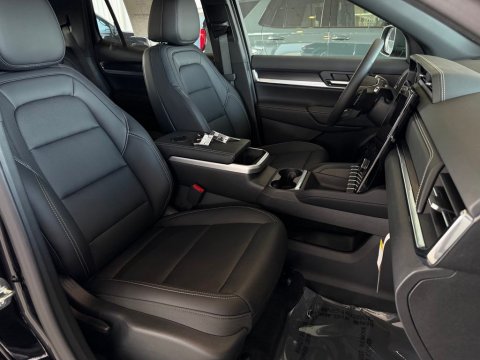 New Ebony Twilight Metallic 2027 GMC Terrain Elevation FWD - photo 17 - Stock #270015