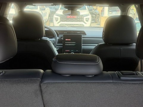 New Ebony Twilight Metallic 2027 GMC Terrain Elevation FWD - photo 9 - Stock #270015