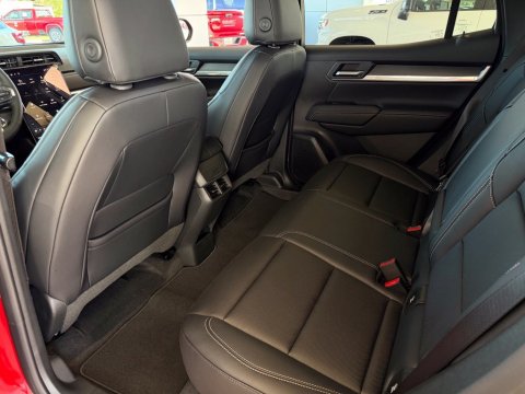New Volcanic Red Tintcoat 2027 GMC Terrain Elevation FWD - photo 16 - Stock #270037