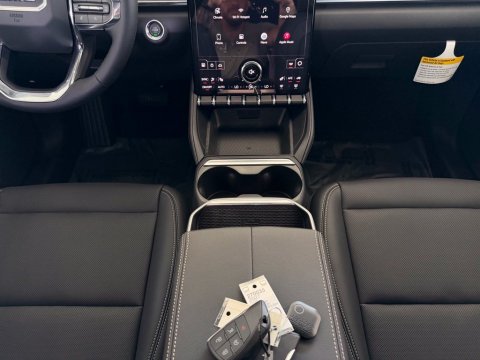 New Ebony Twilight Metallic 2027 GMC Terrain Elevation FWD - photo 22 - Stock #270035