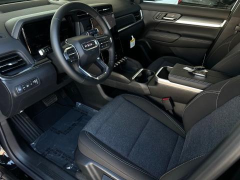 New Ebony Twilight Metallic 2026 GMC Terrain Elevation FWD - photo 10 - Stock #260759