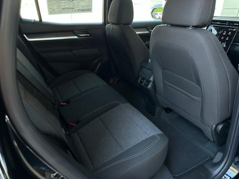 New Ebony Twilight Metallic 2026 GMC Terrain Elevation FWD - photo 18 - Stock #260759