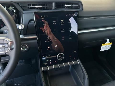 New Ebony Twilight Metallic 2026 GMC Terrain Elevation FWD - photo 24 - Stock #260759