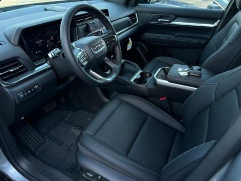 New Sterling Metallic 2026 GMC Terrain Elevation FWD - photo 11 - Stock #260928