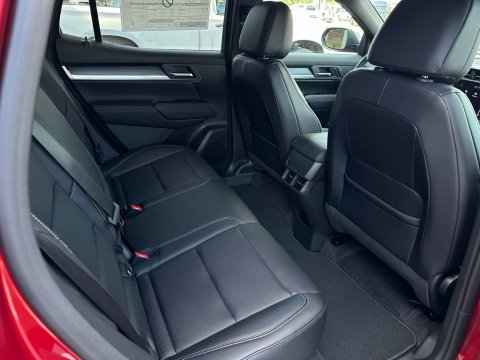 New Volcanic Red Tintcoat 2026 GMC Terrain Elevation FWD - photo 18 - Stock #261079