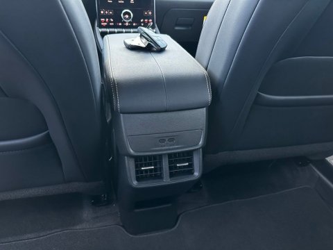 New Volcanic Red Tintcoat 2026 GMC Terrain Elevation FWD - photo 22 - Stock #261079