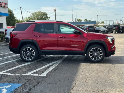 New Volcanic Red Tintcoat 2026 GMC Terrain Elevation FWD - photo 4 - Stock #261079