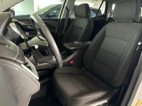 Pre-Owned Summit White 2024 GMC Terrain SLE FWD - photo 14 - Stock #260961A