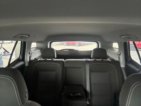 Pre-Owned Summit White 2024 GMC Terrain SLE FWD - photo 27 - Stock #260961A