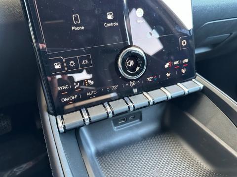 New Summit White 2026 GMC Terrain Elevation FWD - photo 25 - Stock #260931