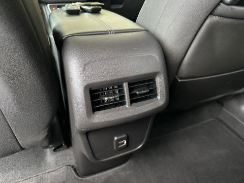 Pre-Owned Summit White 2022 GMC Terrain SLE FWD - photo 20 - Stock #260150A