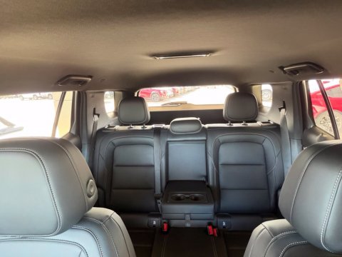 New Volcanic Red Tintcoat 2027 GMC Terrain Elevation AWD - photo 27 - Stock #270034