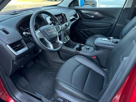 Pre-Owned Volcanic Red Tintcoat 2024 GMC Terrain SLT AWD - photo 10 - Stock #260897B