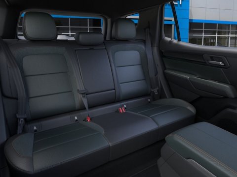 New Sterling Metallic 2027 GMC Terrain AT4 AWD - photo 17 - Stock #270013