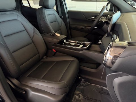 New Mosaic Black Metallic 2027 Chevrolet Equinox LT FWD - photo 18 - Stock #270069