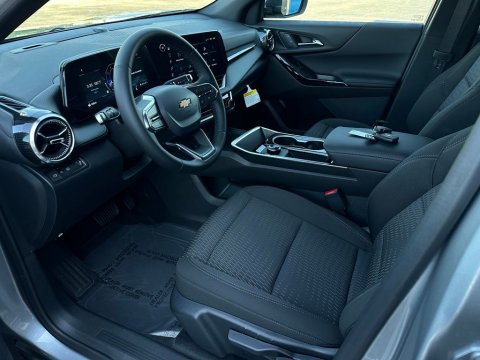 New Sterling Gray Metallic 2027 Chevrolet Equinox LT FWD - photo 10 - Stock #270002