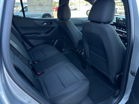 New Sterling Gray Metallic 2027 Chevrolet Equinox LT FWD - photo 18 - Stock #270002