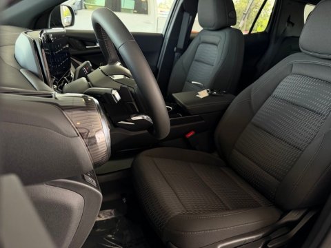 New Mosaic Black Metallic 2027 Chevrolet Equinox LT FWD - photo 13 - Stock #270016