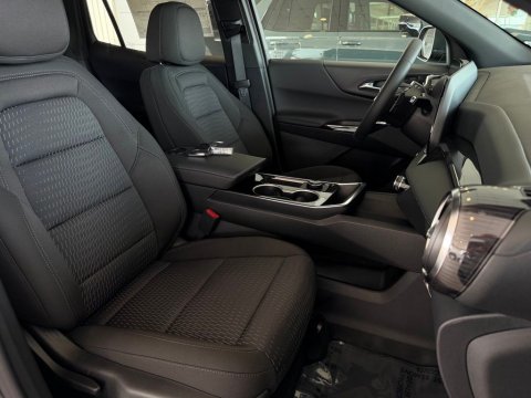 New Mosaic Black Metallic 2027 Chevrolet Equinox LT FWD - photo 17 - Stock #270016