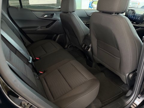New Mosaic Black Metallic 2027 Chevrolet Equinox LT FWD - photo 18 - Stock #270016