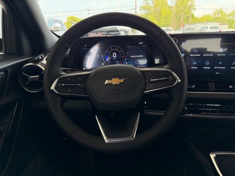 New Mosaic Black Metallic 2027 Chevrolet Equinox LT FWD - photo 19 - Stock #270016
